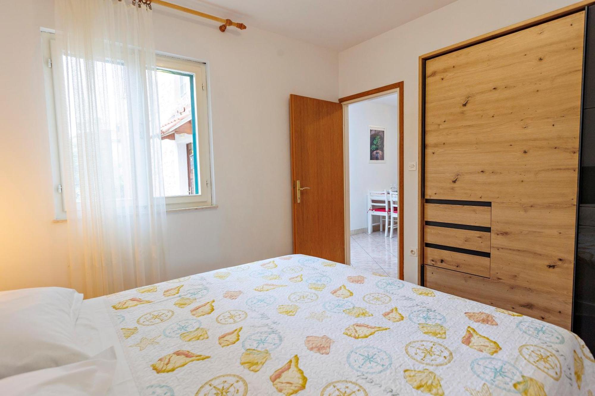 Apartments Baricevic Бол Экстерьер фото