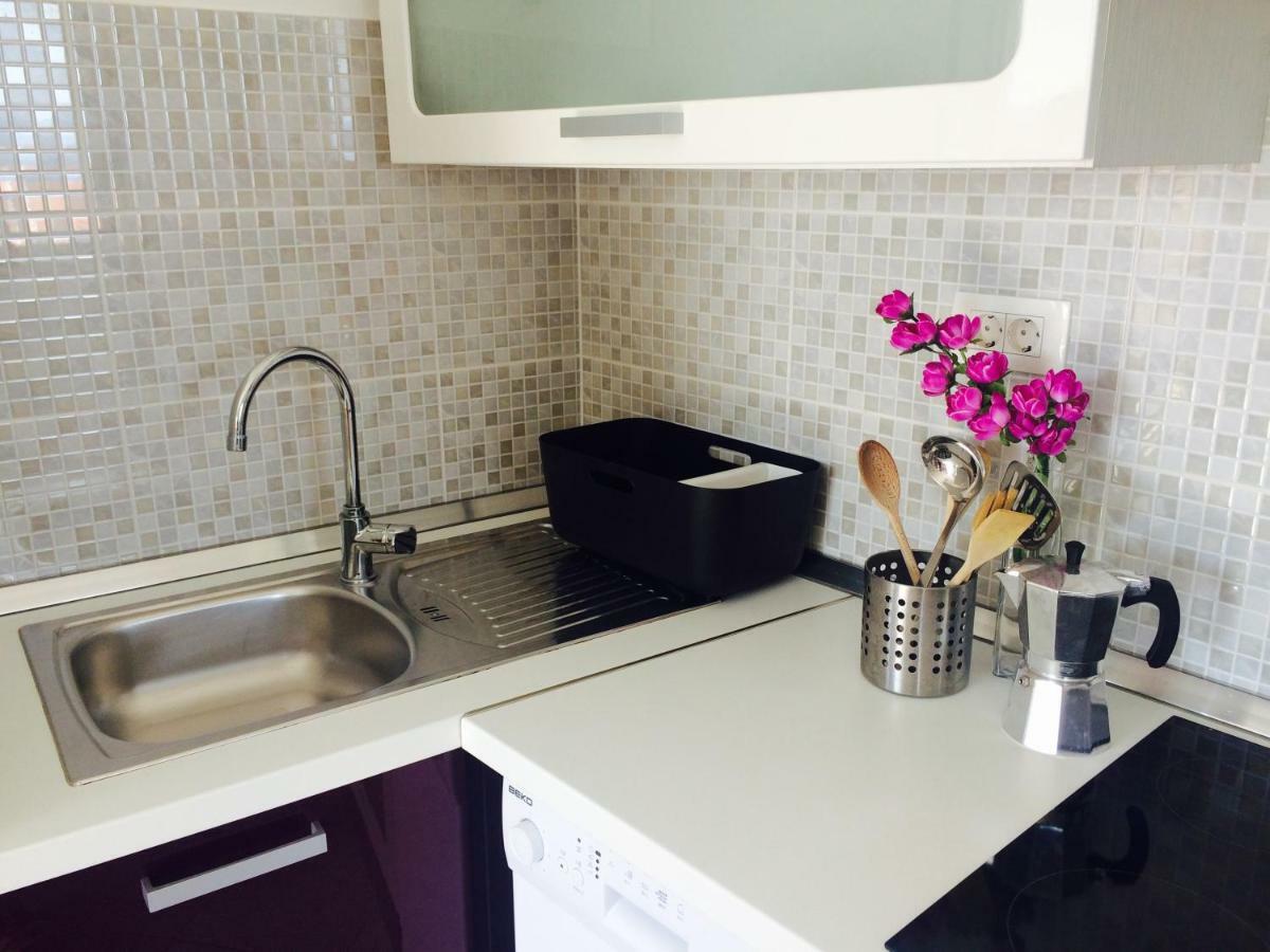 Apartments Baricevic Бол Экстерьер фото